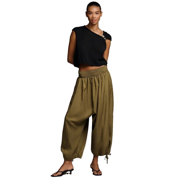 Anthropologie Pants - Anthropologie Women’s Draped Balloon Harem Pants size M NWT Olive Green Pull-On